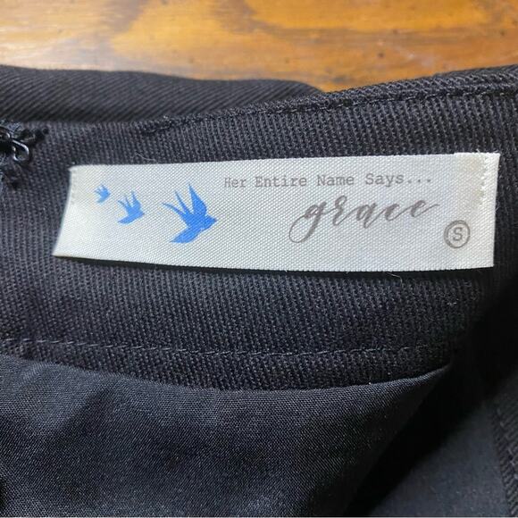 Her Entire Name Says Grace Mini Skirt Size Small Bright Embroidered - Picture 6 of 12